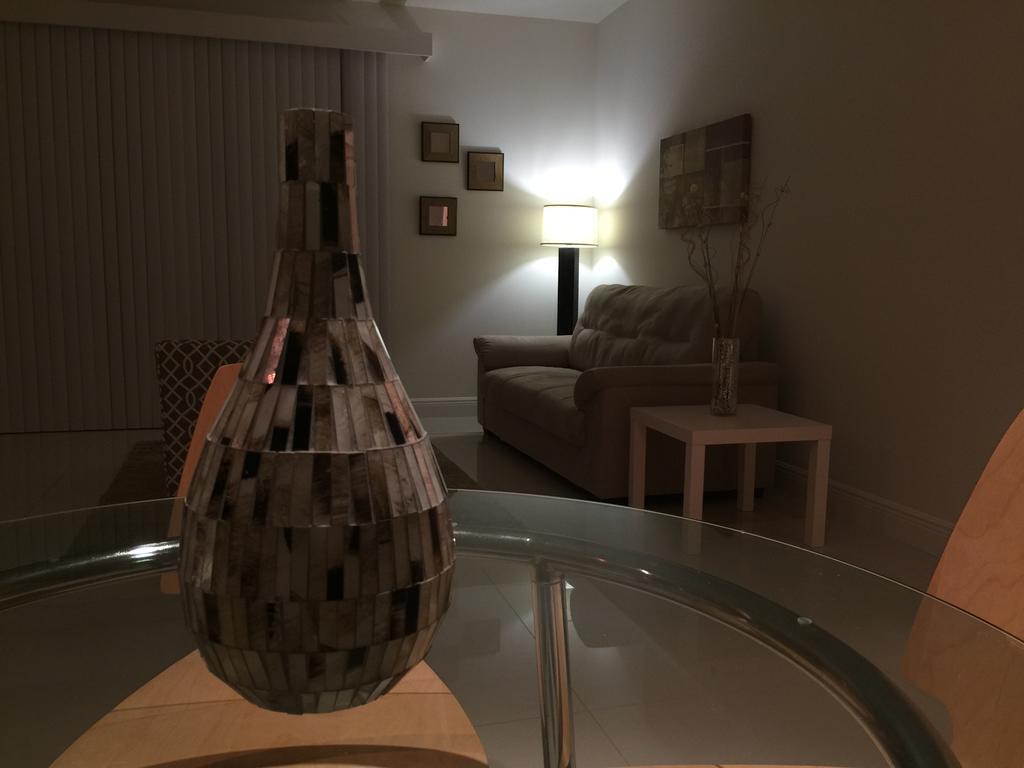 Lyx Suites At Merrick Park In Coral Gables Quarto foto