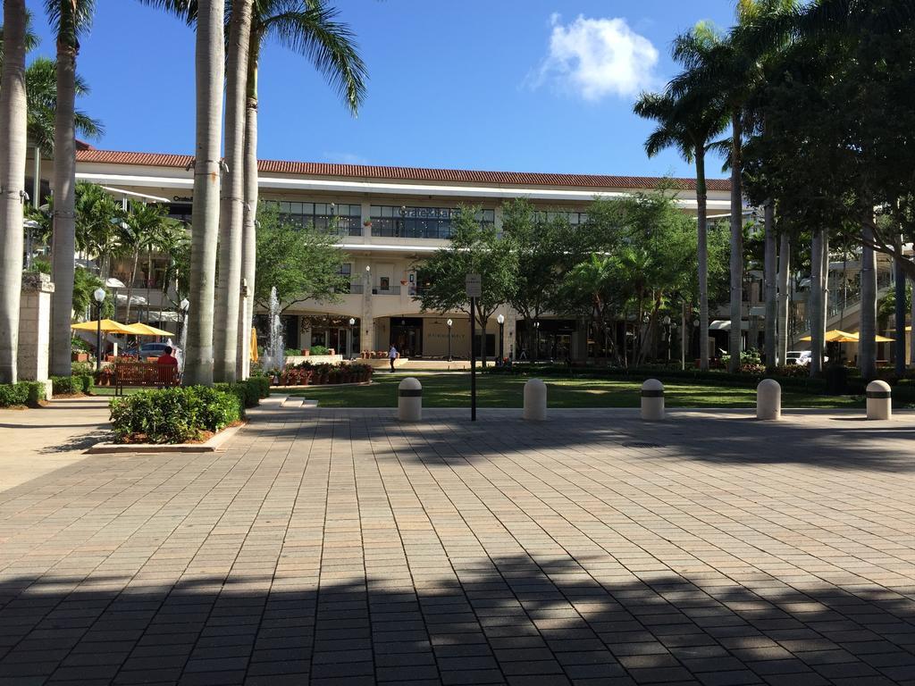Lyx Suites At Merrick Park In Coral Gables Exterior foto