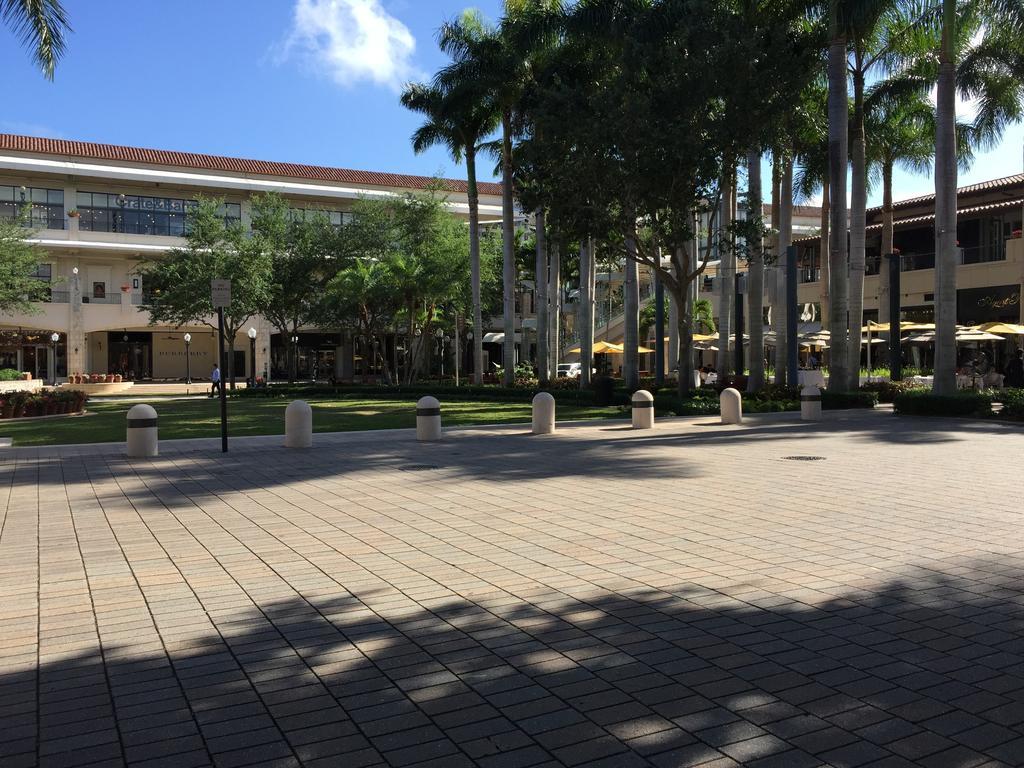 Lyx Suites At Merrick Park In Coral Gables Exterior foto