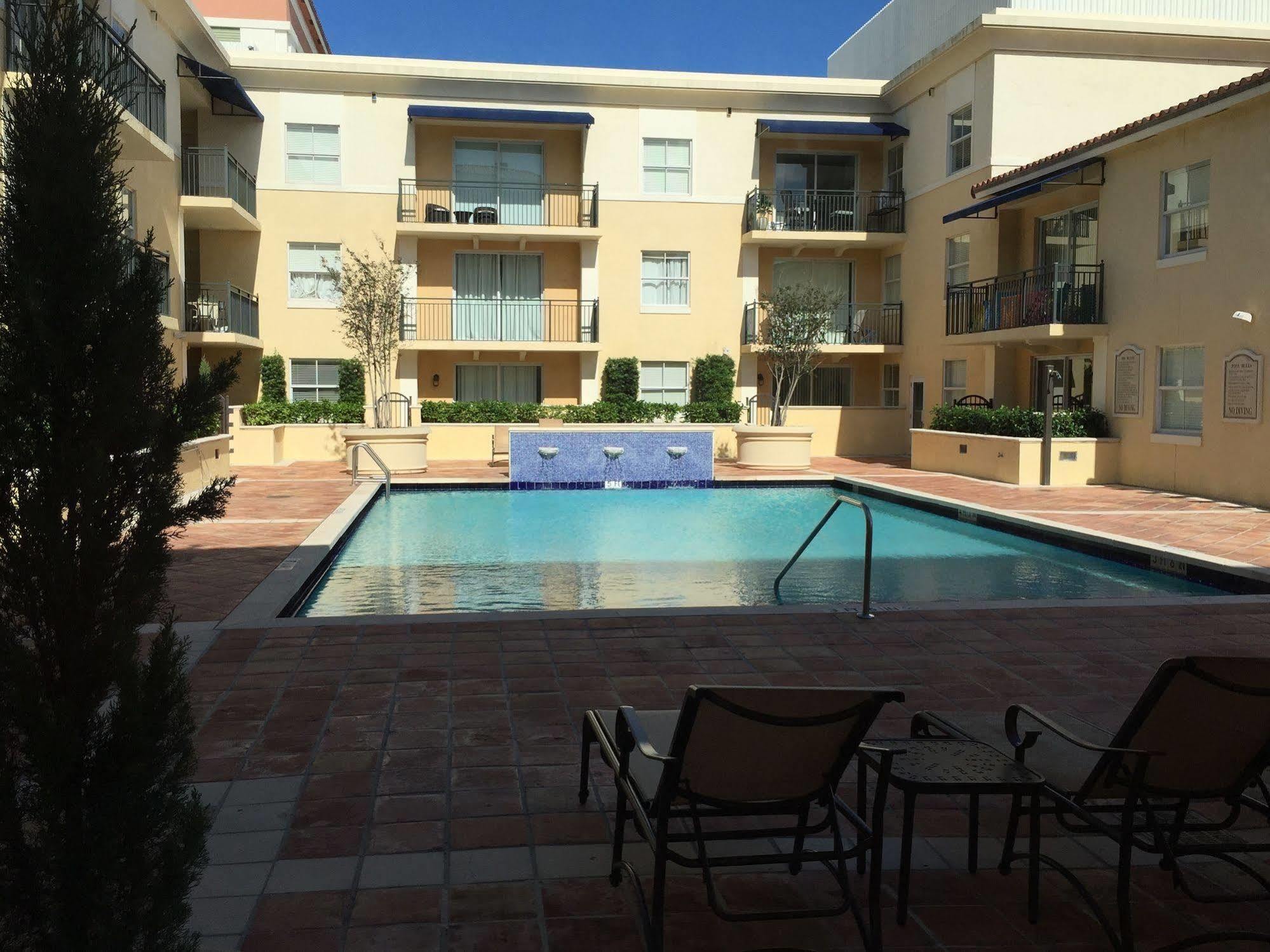 Lyx Suites At Merrick Park In Coral Gables Exterior foto